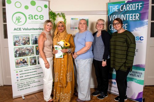 Community Award Winners - Herbert Thompson Primary School team